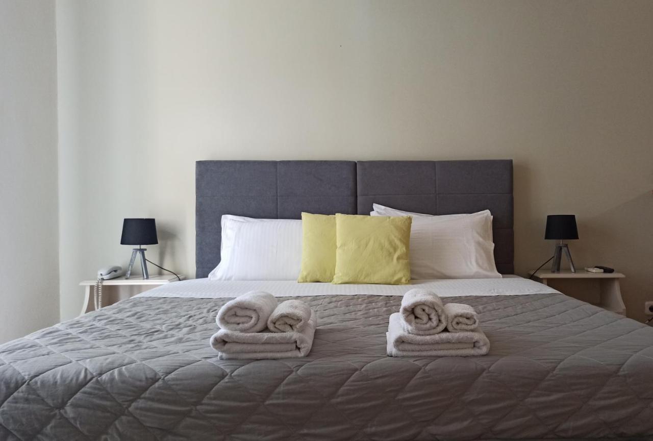 Aparthotel To Kastro à Pylos Extérieur photo