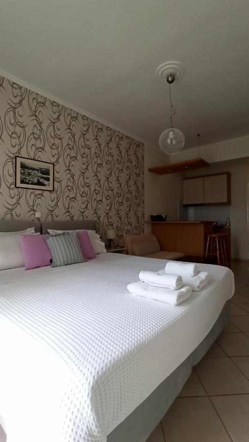 Aparthotel To Kastro à Pylos Extérieur photo