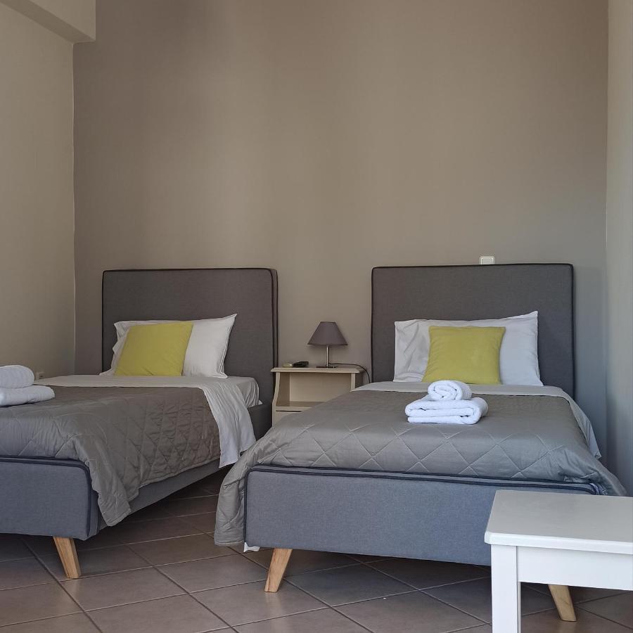 Aparthotel To Kastro à Pylos Extérieur photo