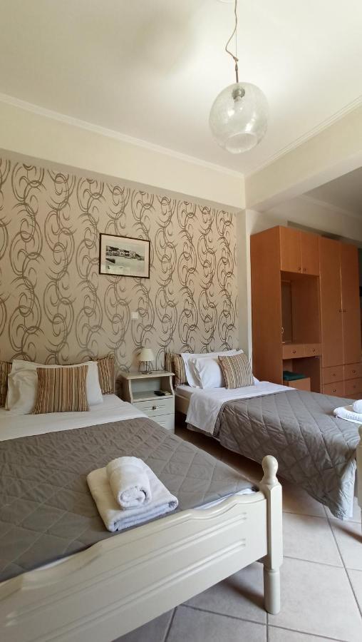 Aparthotel To Kastro à Pylos Extérieur photo