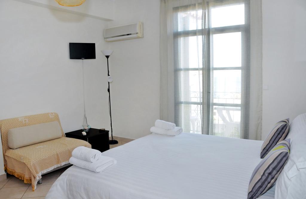 Aparthotel To Kastro à Pylos Chambre photo